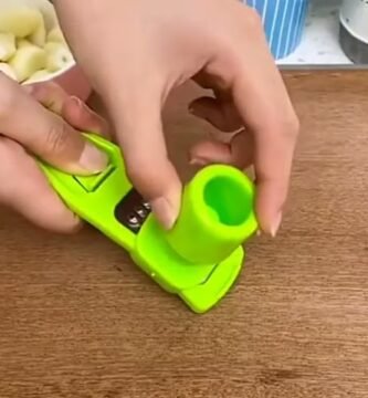 cómo picar correctamente ajos en picadora eléctrica