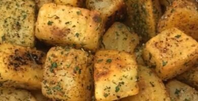 preparar platos saludables con papas en cubos con picadora de acero inoxidable
