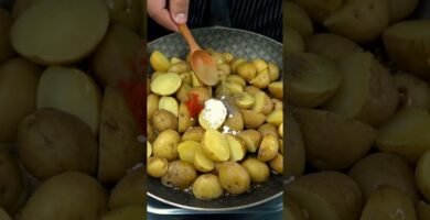 preparar platos saludables con papas en cubos usando picadora manual