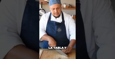 trucos para cortar rápido pepinos usando cuchillas afiladas