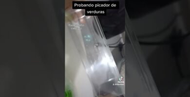 trucos para cortar rápido tomates en picadora eléctrica