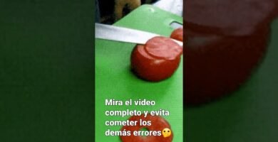 errores al picar tomates usando cuchillas afiladas