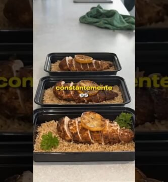 organizar tus comidas semanales con calabacines frescos con picadora de acero inoxidable